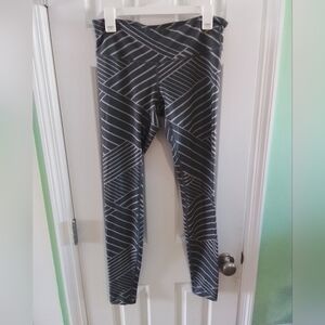 lululemon athletica  Black and White Patterned Leggings